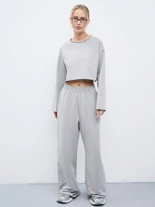Damen Kurzgeschnittenes Sweatshirt und High-Waist Relax-Jogginghose Set EB