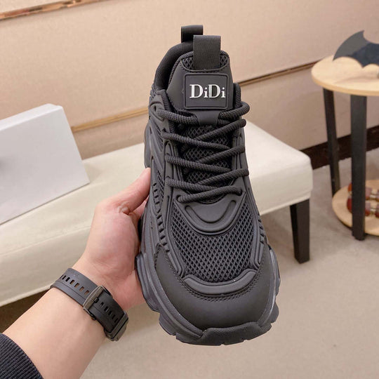 Damen sportliche Sneakers mit maximaler Dämpfung und atmungsaktiver Oberflächenstruktur EB