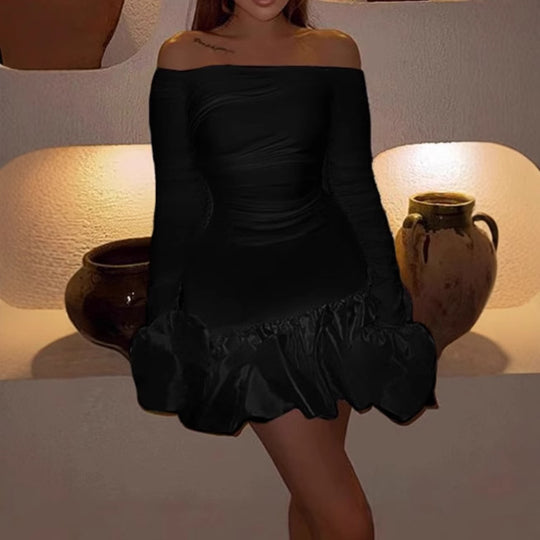 Damen Romantisches Off-Shoulder Minikleid mit Puffärmeln und Rüschensaum EB