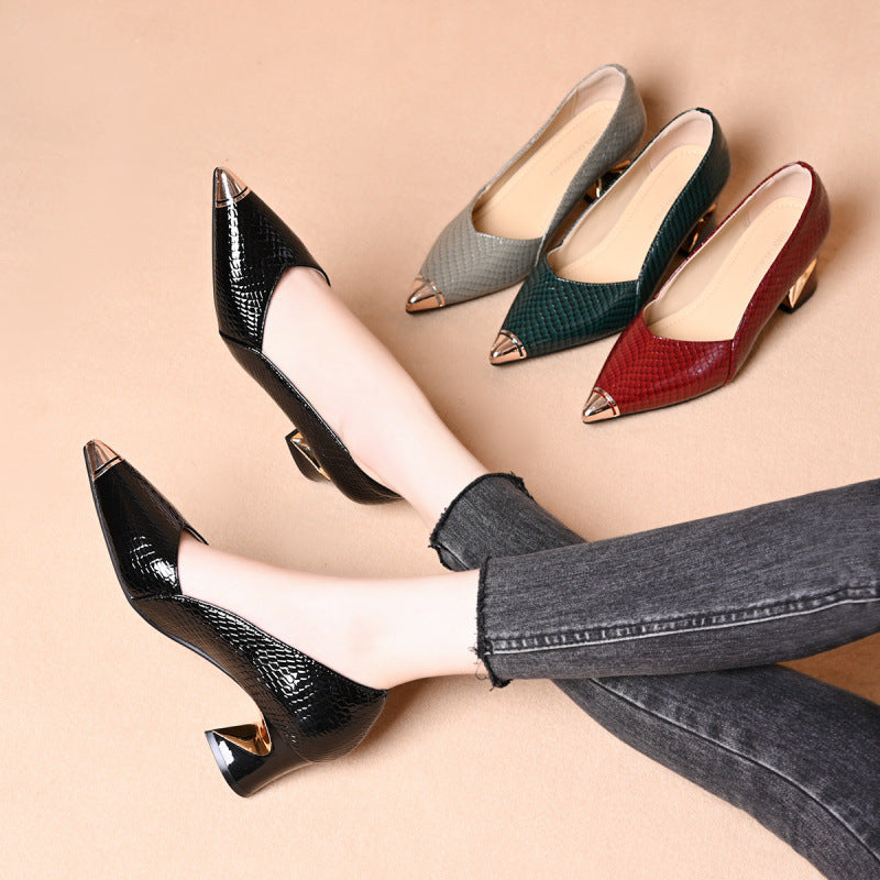 Damen Elegante Pumps mit innovativem geometrischem Absatz EB
