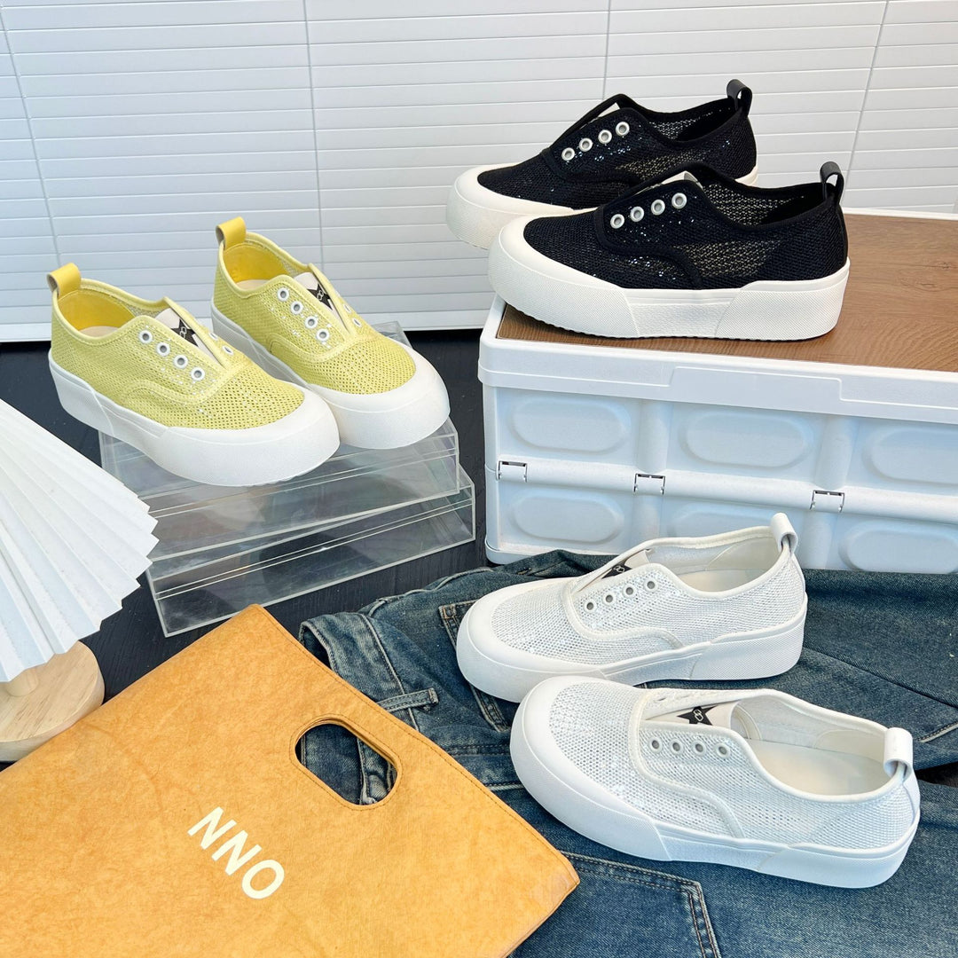 Damen Sportliche Sneakers mit atmungsaktiver Netzstruktur und trendigem Glitzerdesign EB