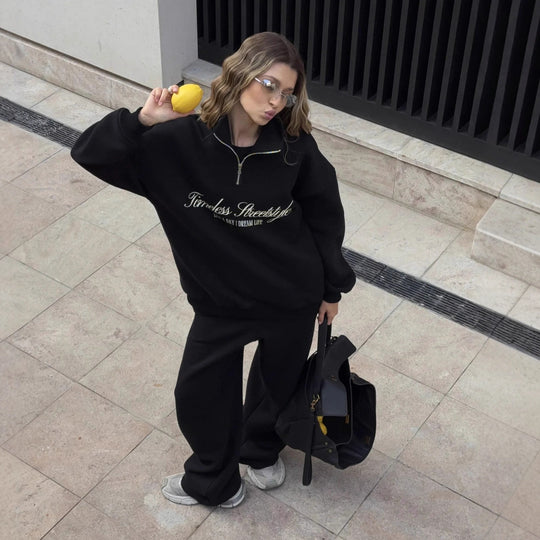 Damen nan oversized Halbzip-Sweatshirt mit hohem Stehkragen und Statement-Print EB