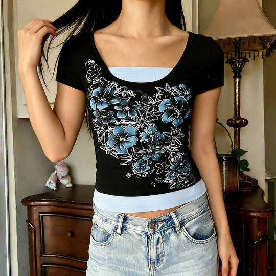 Damen T-Shirt mit floralem Druck und figurbetonendem Schnitt EB