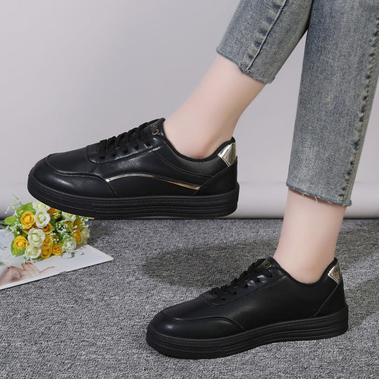 Damen Modische und elegante Sneaker mit metallic Akzenten EB