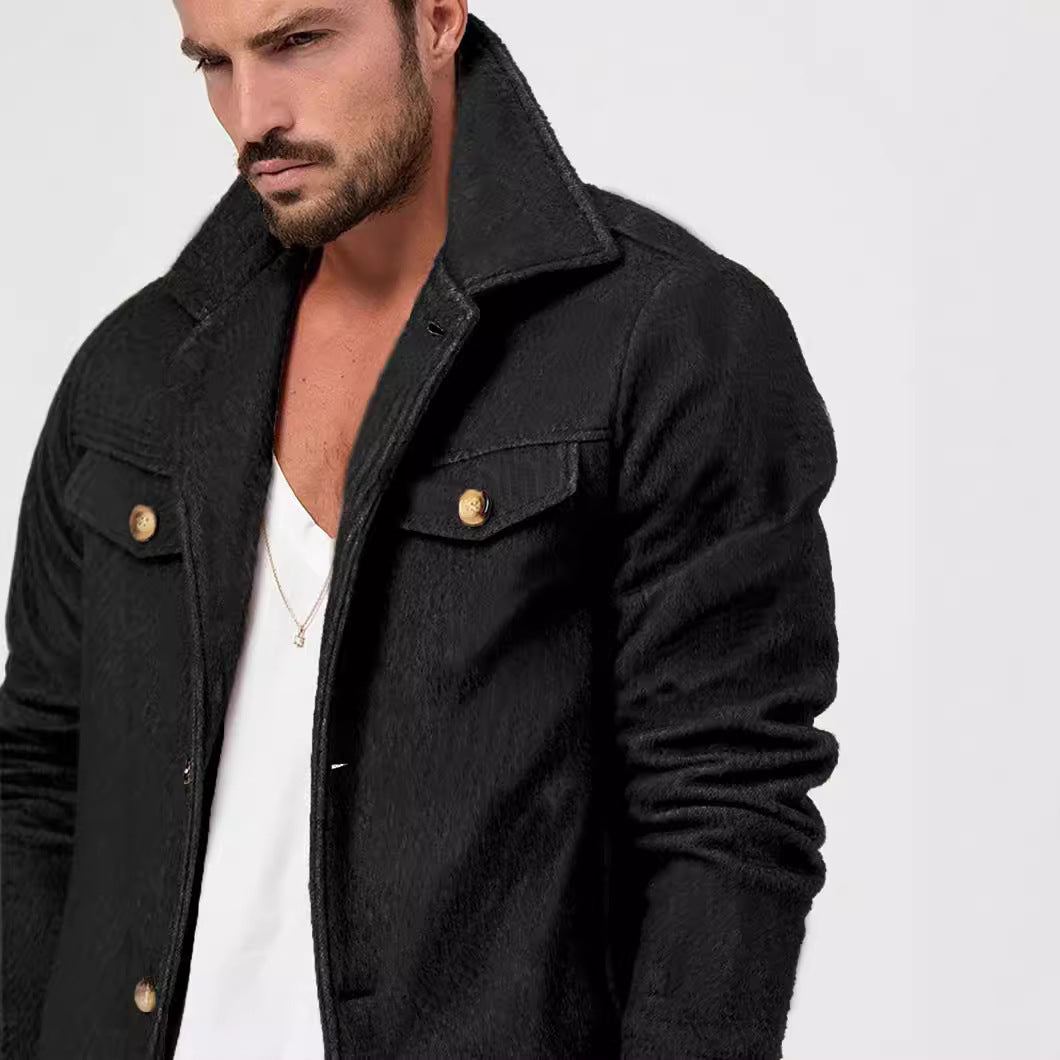 Herren Trendige Baumwolljacke mit goldfarbenen Knöpfen und aufgesetzten Taschen EB