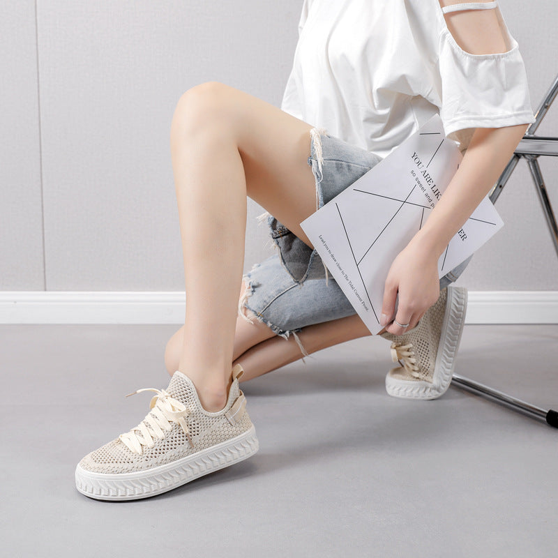 Damen Sportliche und atmungsaktive Sneaker mit flexiblem Sohlenprofil EB
