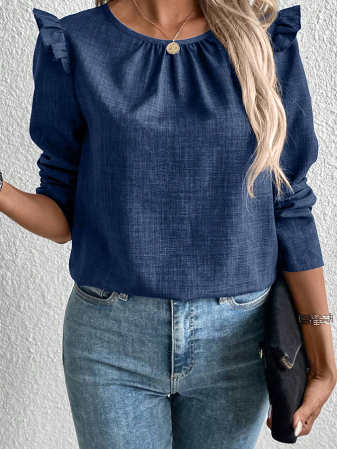Damen Elegante Bluse mit Rüschendetails und Rundhalsausschnitt EB