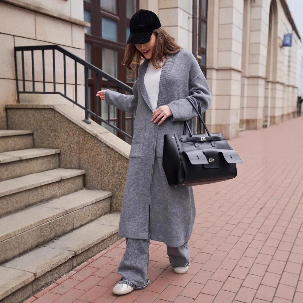 Damen Strickmantel mit Gürtel und praktischen Taschen EB