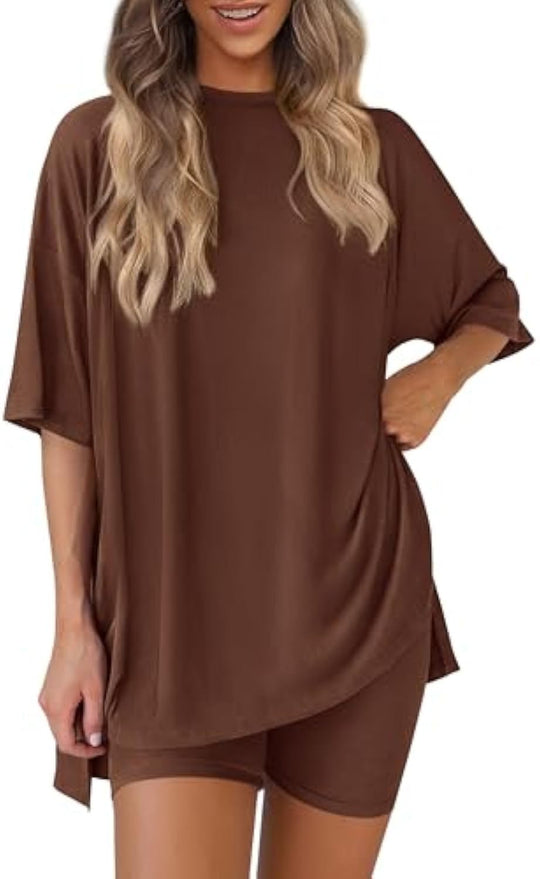 Damen lässiges Sport-T-Shirt mit Shorts im Set EB