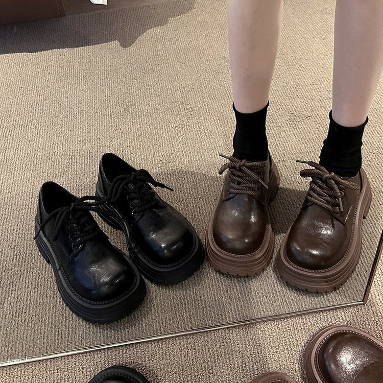 Damen moderne Schnürschuhe mit robuster Gummisohle und strapazierfähigem Obermaterial EB