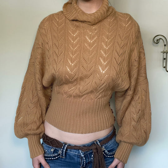 Damen nan kurzes Strick-Turtleneck mit Zierknopfleiste und Ballonärmeln EB