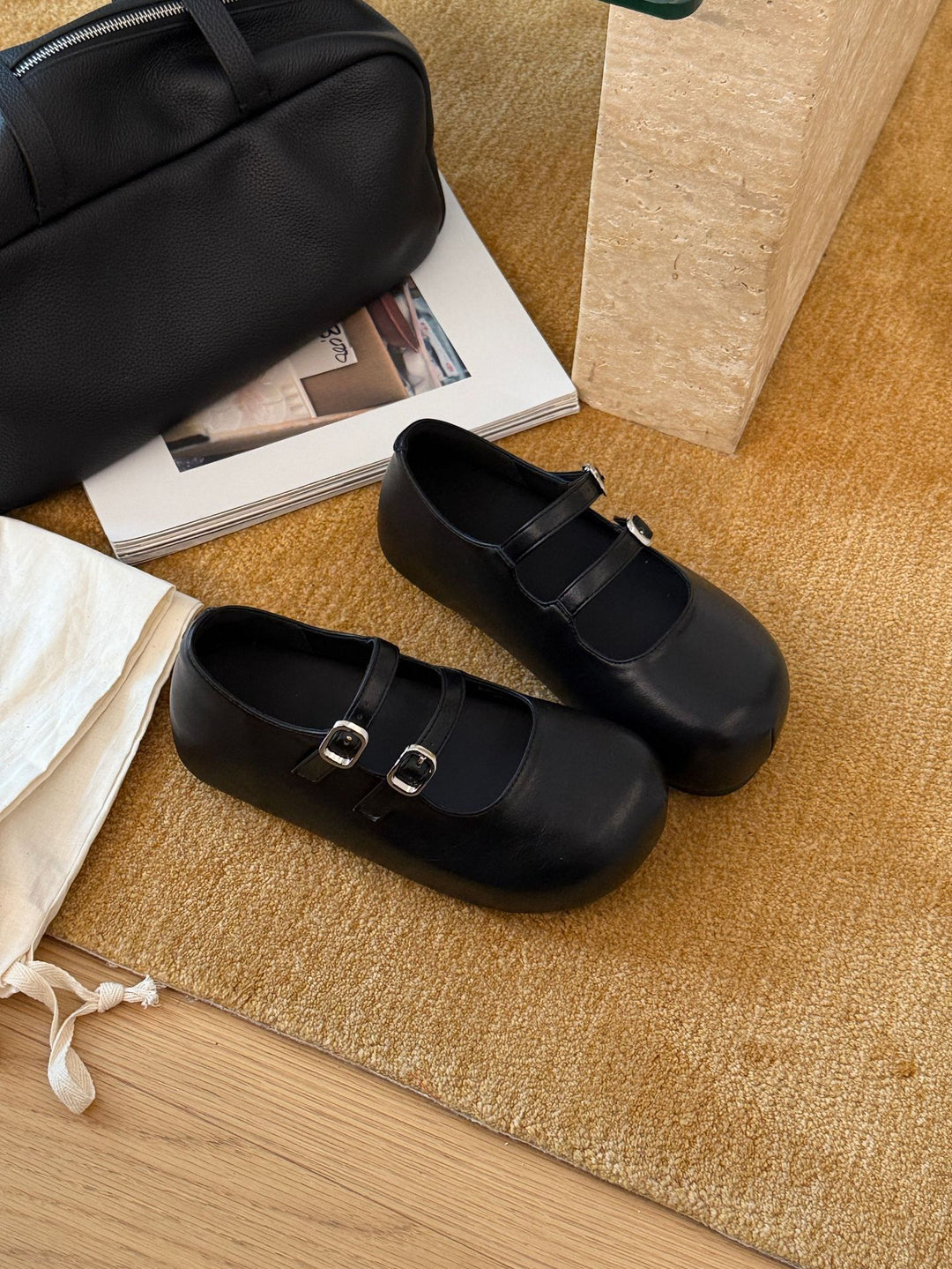 Damen Komfortable Ballerinas mit doppeltem Riemen und strapazierfähiger Sohle EB