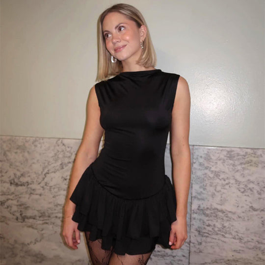 Damen Rüschen-Minikleid mit figurbetontem Oberteil und fließendem Stoff EB