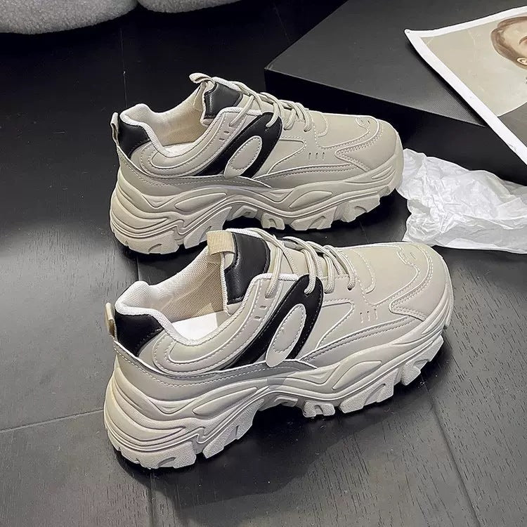 Damen Sportliche Chunky Sneaker mit stabiler Sohle EB