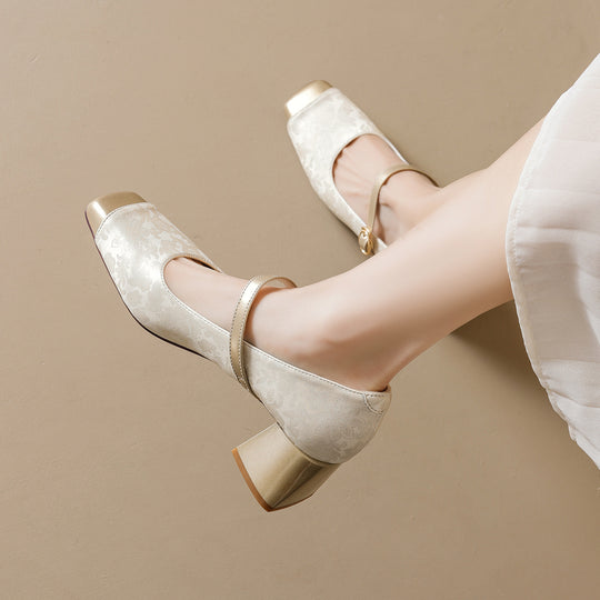 Damen elegante Ballerinas mit schickem Riemen und moderner Quersehne EB