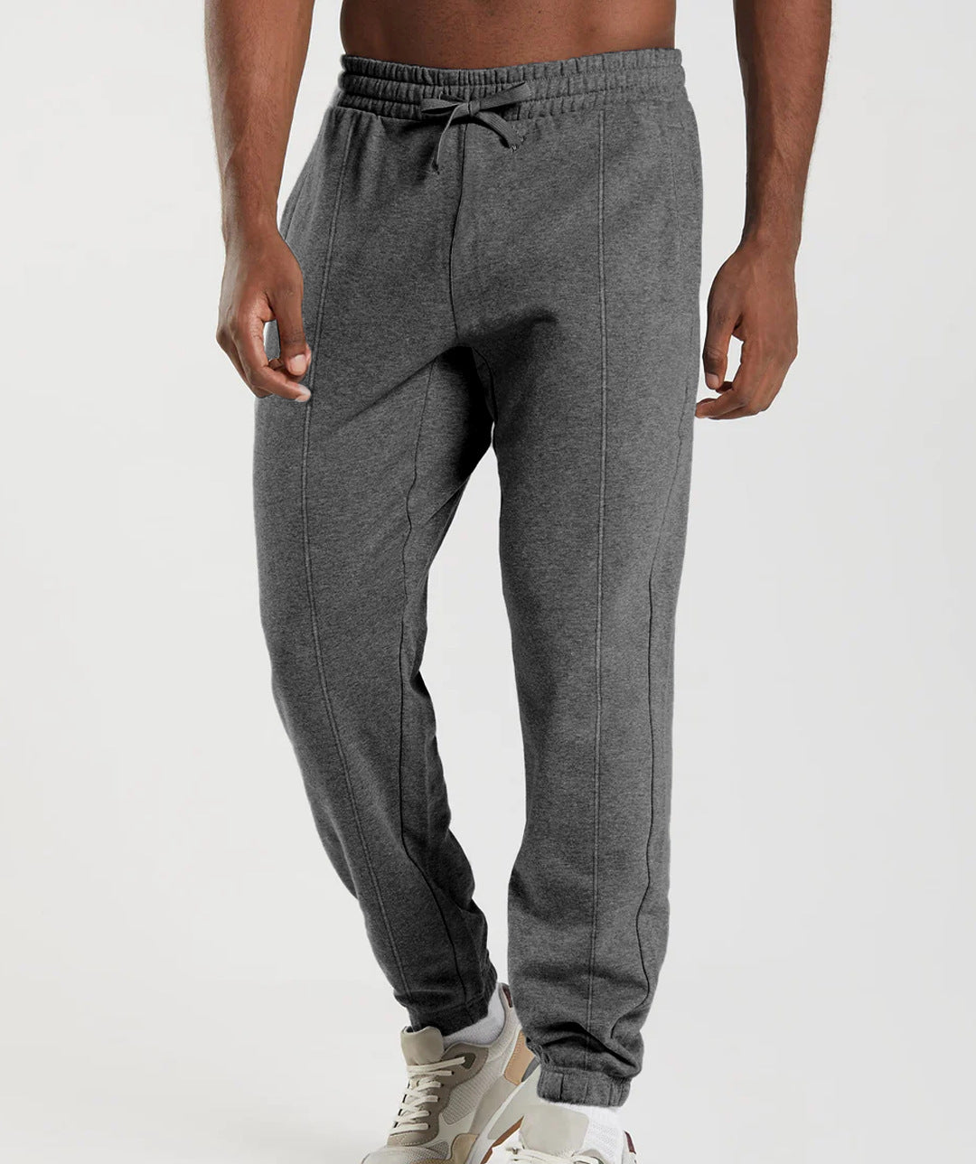 Herren Sportliche Jogginghose mit elastischem Bund und seitlichen Taschen EB