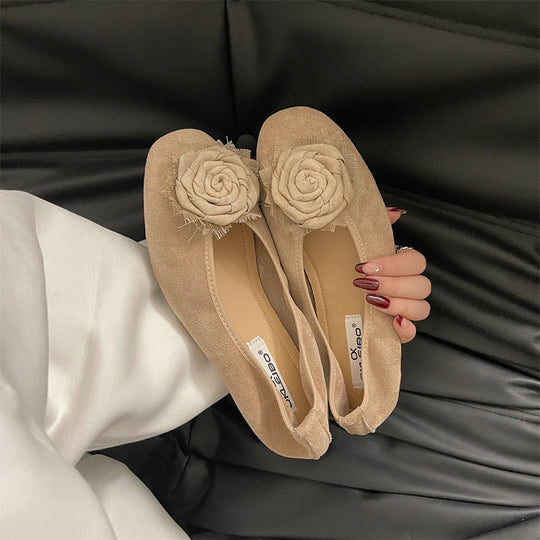 Damen Ballerinas mit zierlicher Blumenapplikation und weichem Veloursleder EB