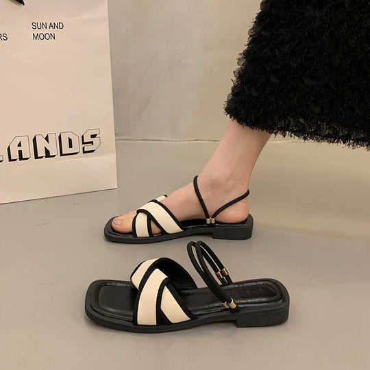 Damen modische Riemchen-Sandalen mit eleganten Akzenten EB