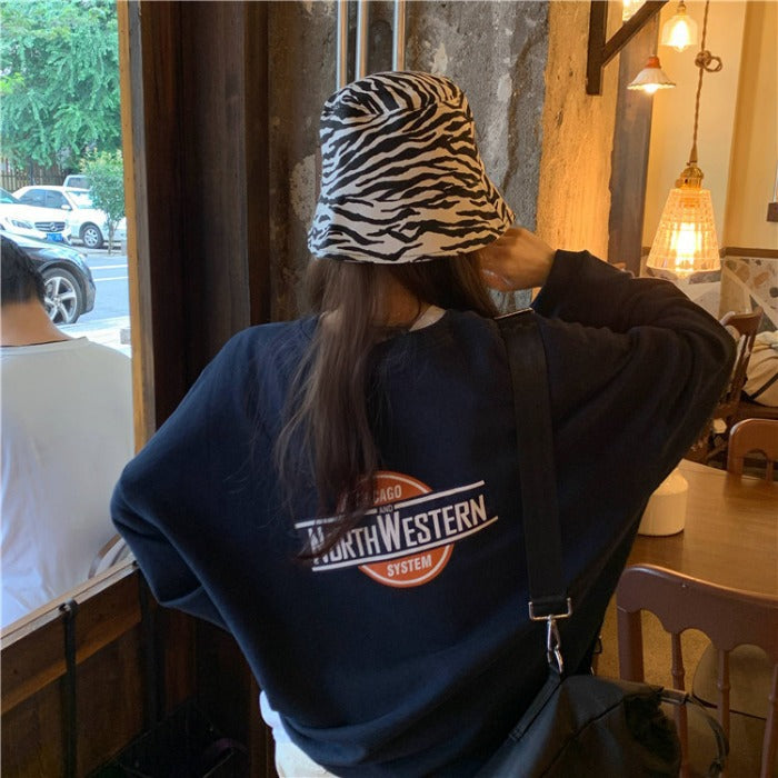 Damen lässiger Oversized-Pullover mit modischem Logo und angenehm weichem Innenfutter EB