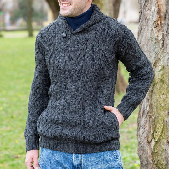 Herren Strickpullover mit klassischem Kragen und strukturiertem Muster EB