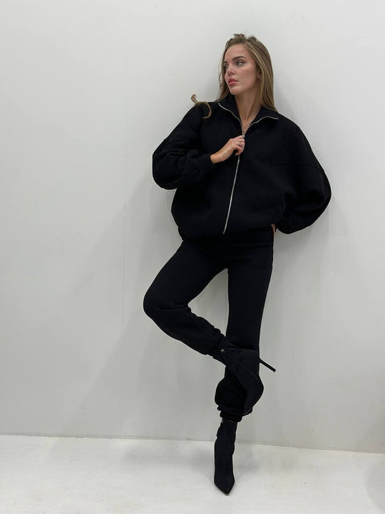 Damen Oversize-Halbzip-Sweatjacke mit sculptender High-Waist-Jogginghose aus schwerem French-Terry Eichborn Berlin