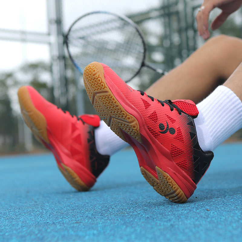 Unisex Indoor-Court-Sneaker mit griffiger nicht abfärbender Gummisohle und verstärkter Zehenkappe EB