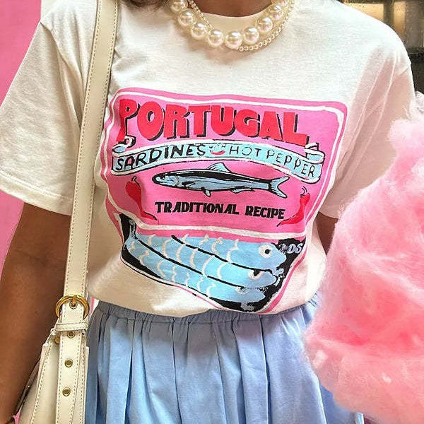 Damen T-Shirt mit künstlerischem Motiv im Vintage-Stil EB