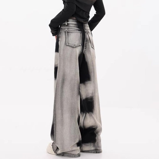Damen Weite Designer-Jeans mit kreativen Batikmustern EB