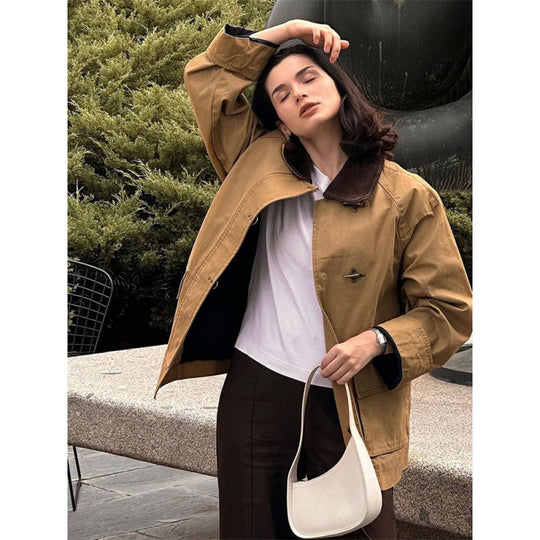 Damen Utility-Jacke mit klassischem Schnitt und hohem Kragen EB