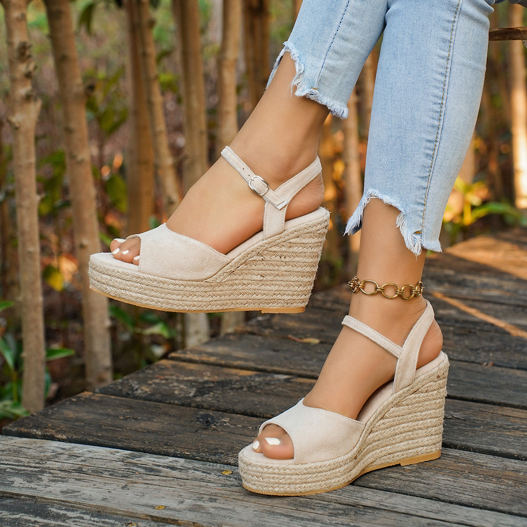 Damen Wedge-Pantoletten mit eleganter Schnallenverzierung EB