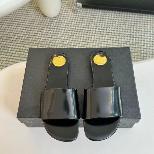 Damen Komfortable und stilvolle Badesandalen EB