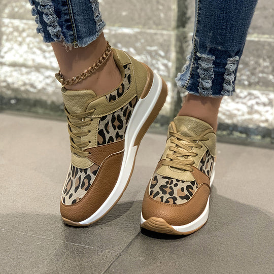 Damen Sneakers im modernen Leoprint-Design mit komfortabler Sohle EB