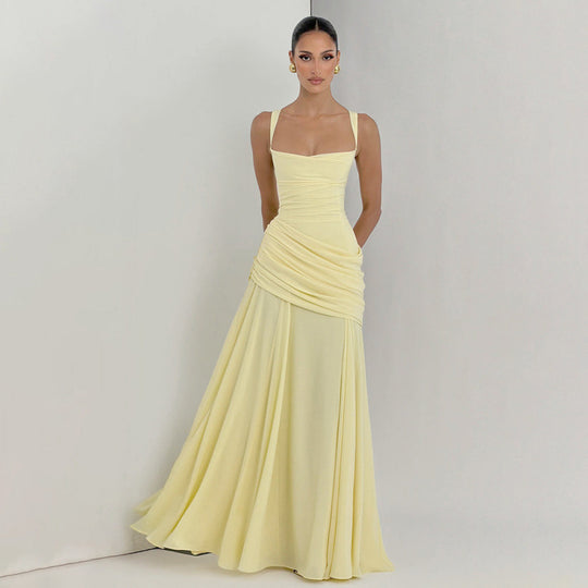 Damen Elegantes Maxikleid mit raffiniertem Raffung und schmalen Spaghetti-Trägern EB