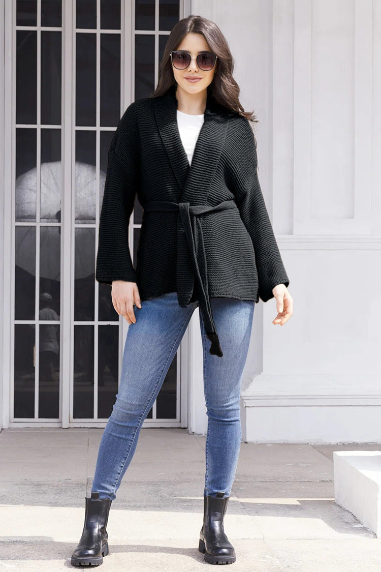 Damen Strickjacke mit Bindegürtel und lässigem Schnitt EB