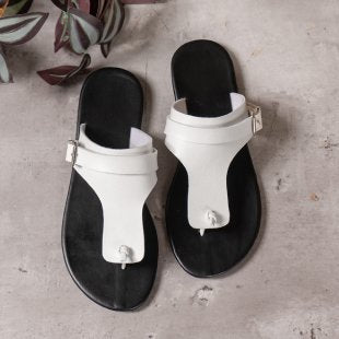 Damen Riemchen-Sandalen mit eleganter Schnallenverzierung EB