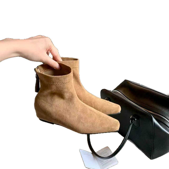 Damen elegante Stiefeletten mit spitzem Schnitt und hochwertiger Wildlederoberfläche EB