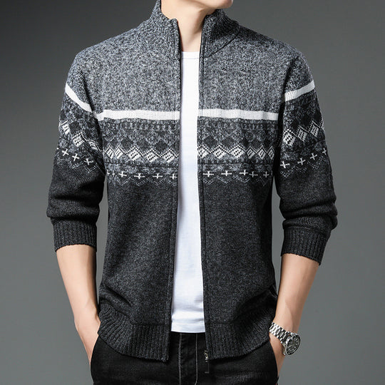 Herren Strickjacke mit hohem Kragen und attraktiven Mustern EB