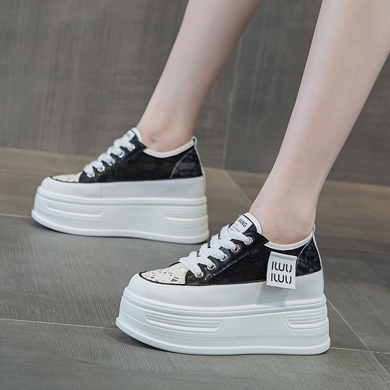 Damen Chunky Plateausneaker mit atmungsaktiver Mesh-Oberfläche und modischer Schnürung EB