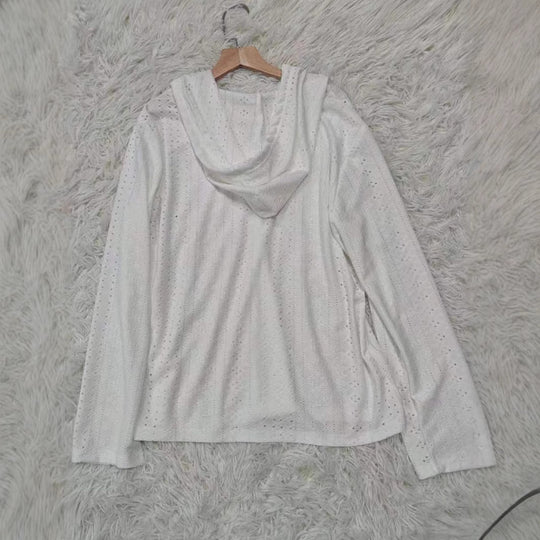 Damen lässiges Hoodie-Oberteil mit Knopfleiste und modernem Lochmuster EB