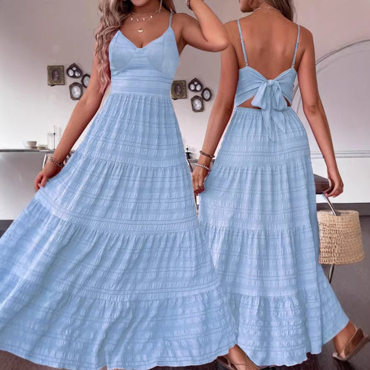 Damen Maxikleid mit schwingendem Rock und zarten Spaghettiträgern EB
