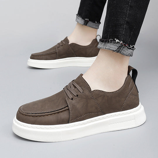 Damen Modische Leder Sneakers im sportlichen Design EB