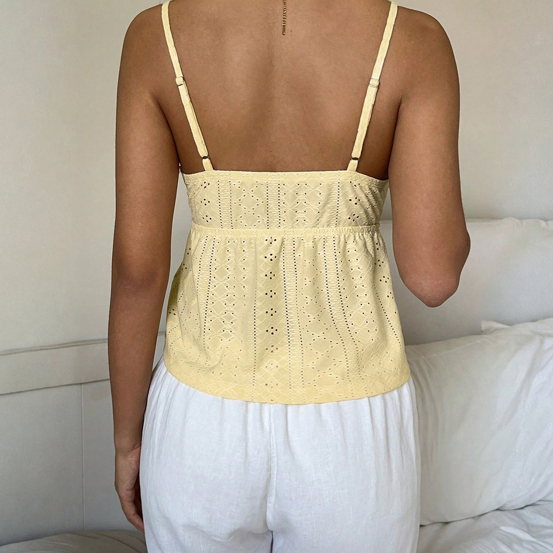 Damen Spaghetti-Trägertop mit feinem Spitzendetail und luftiger Baumwollstruktur EB