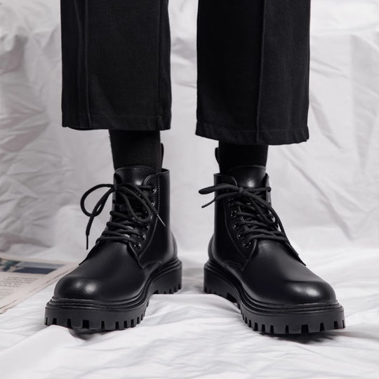Herren robuste Stiefel mit rutschfester Sohle EB
