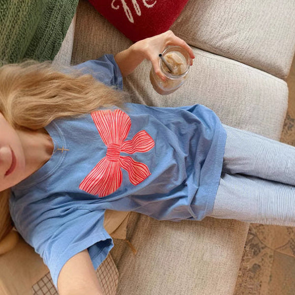 Damen gemütliches T-Shirt mit verspieltem Schleifenmotiv EB