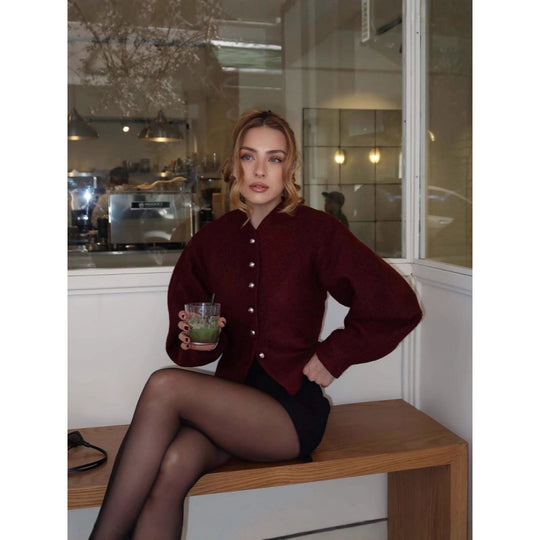 Damen zeitlose Strickjacke mit eleganten Knöpfen und voluminösen Ärmeln EB