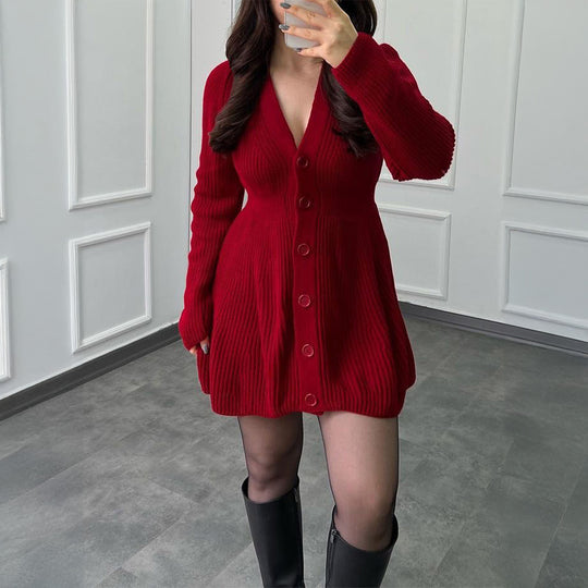 Damen nan tailliertes Strickkleid mit durchgehender Knopfleiste, V‑Ausschnitt und ausgestelltem A‑Linien‑Rock EB