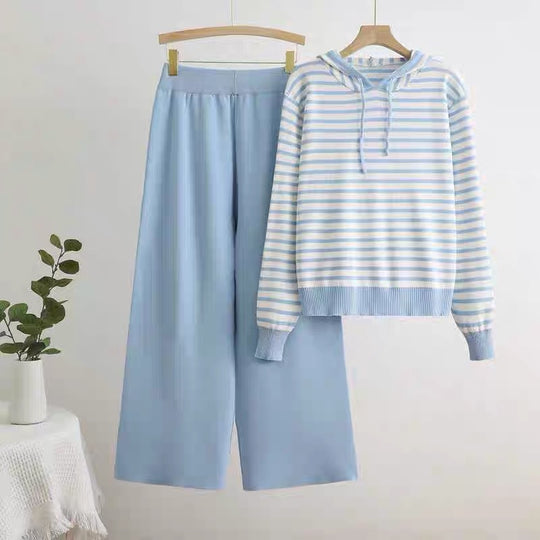 Damen gestreiftes Freizeitset mit Kapuze und weitem Schnitt EB