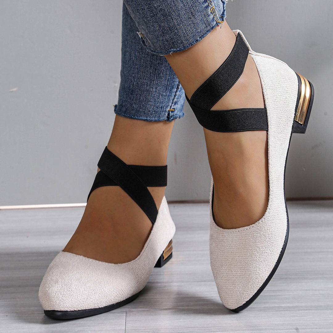 Damen Elegante Ballerinas mit modischem elastischen Riemen und goldfarbenem Detail EB