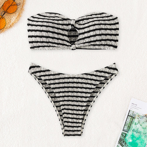 Damen Bandeau-Bikini mit trendy Ausschnitt EB