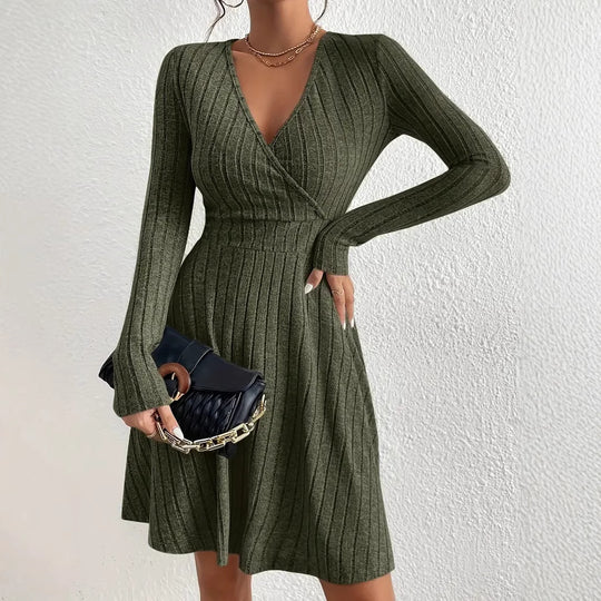Damen Wickelkleid mit langen Ärmeln und gerippter Textur EB